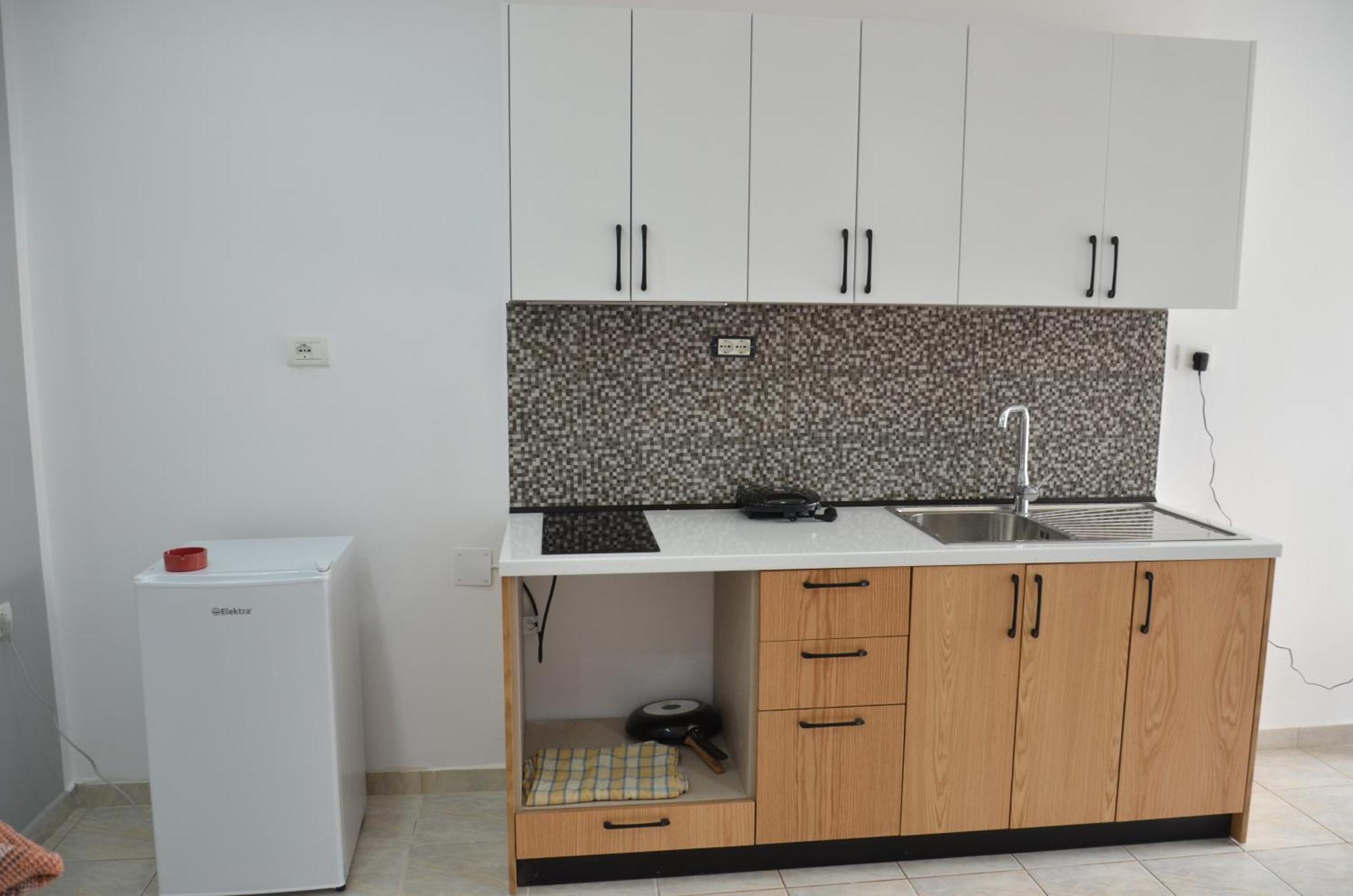 Harmonia Guest House 2 Himara Zewnętrze zdjęcie