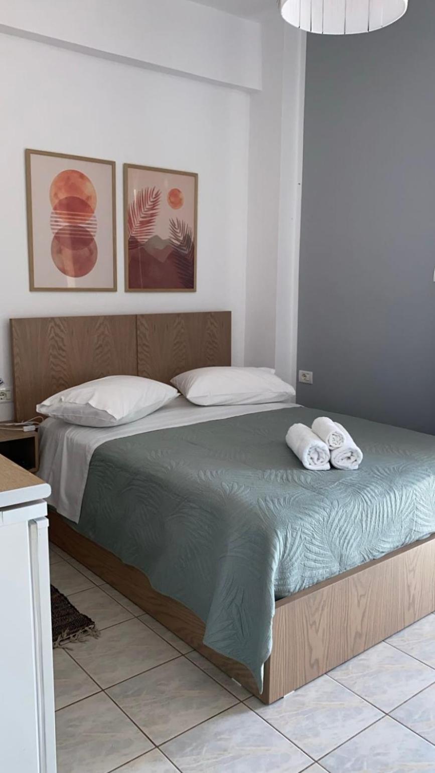 Harmonia Guest House 2 Himara Pokój zdjęcie